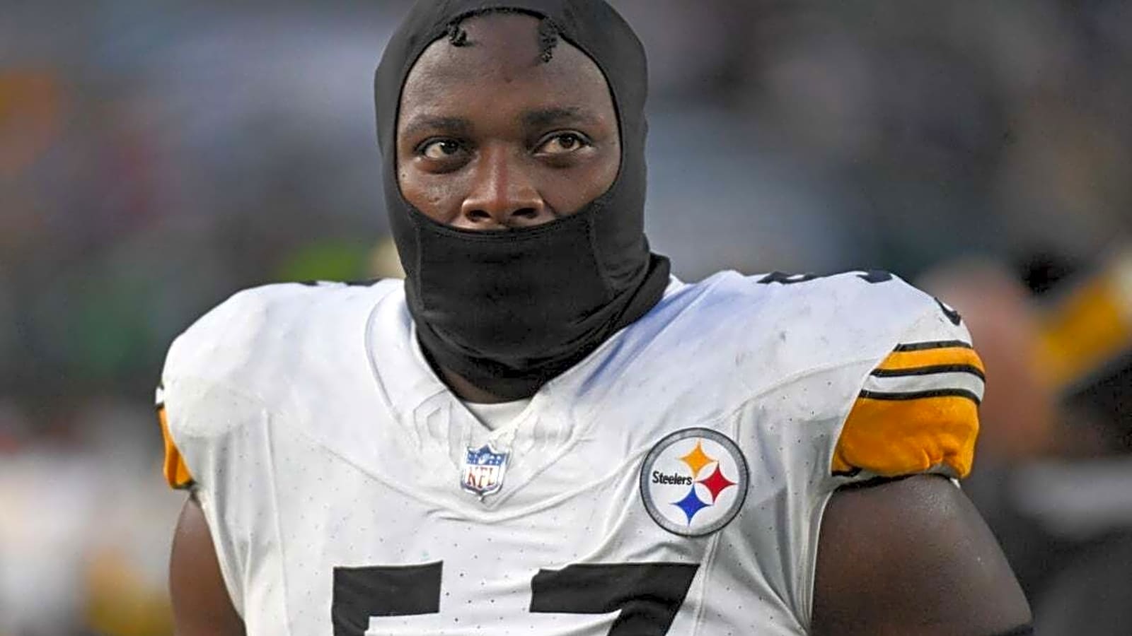 Report: Steelers releasing DT Montravius Adams