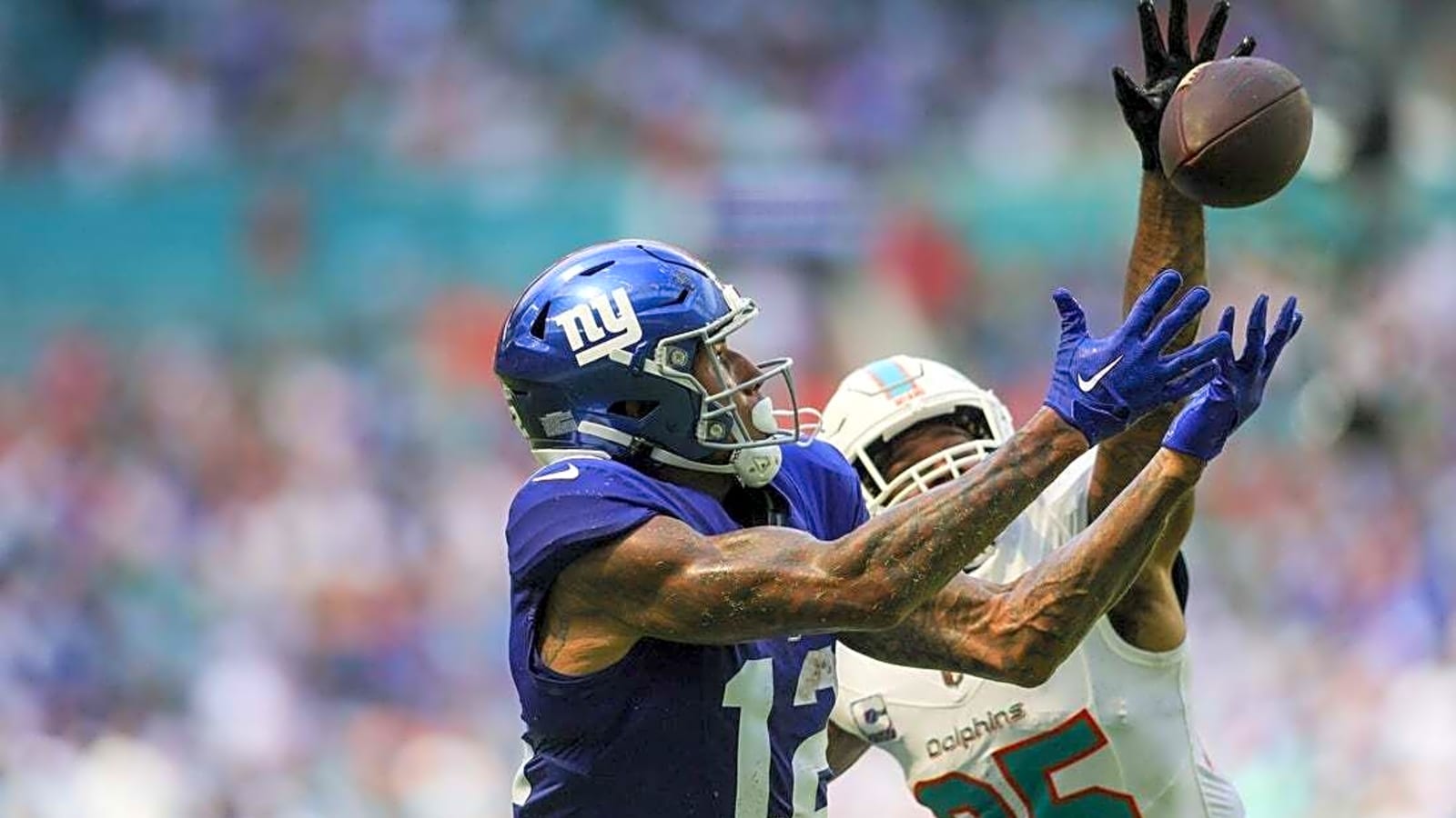 Agents: Dolphins deal with Giants for retired TE Darren Waller