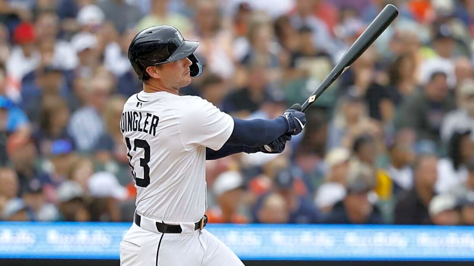 Tigers score early, go on to sweep series from Astros