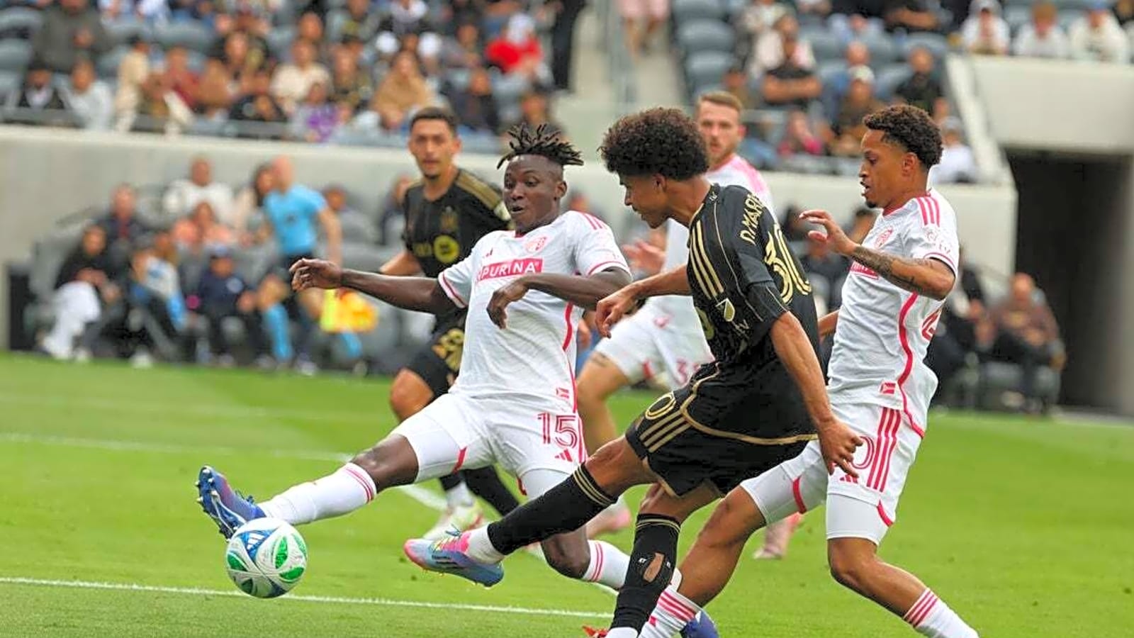 Denis Bouanga, LAFC eke out draw with St. Louis City