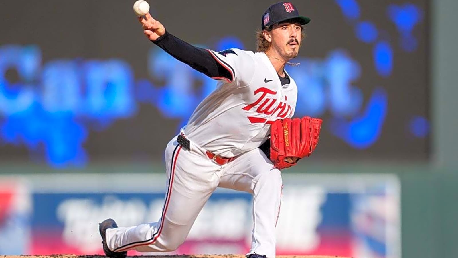 Following stunning fire sale, rebuilding Twins visit Guardians
