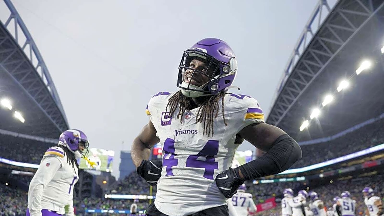 Vikings S Josh Metellus agrees to multi-year extension