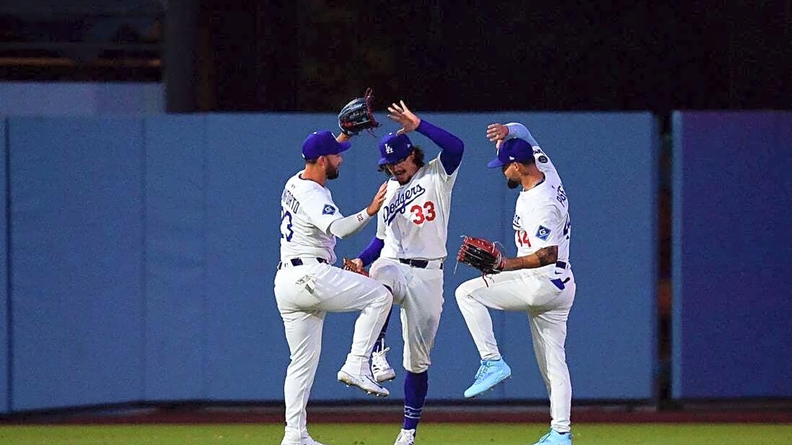 Dodgers bid to pick up steam in rematch vs. Twins
