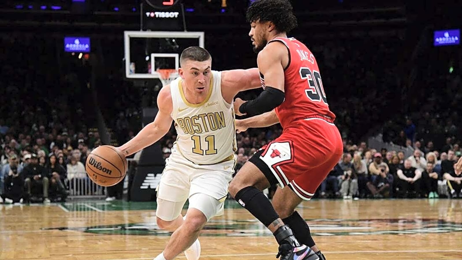 Anfernee Simons drops 8 threes to help Celtics tame Bulls