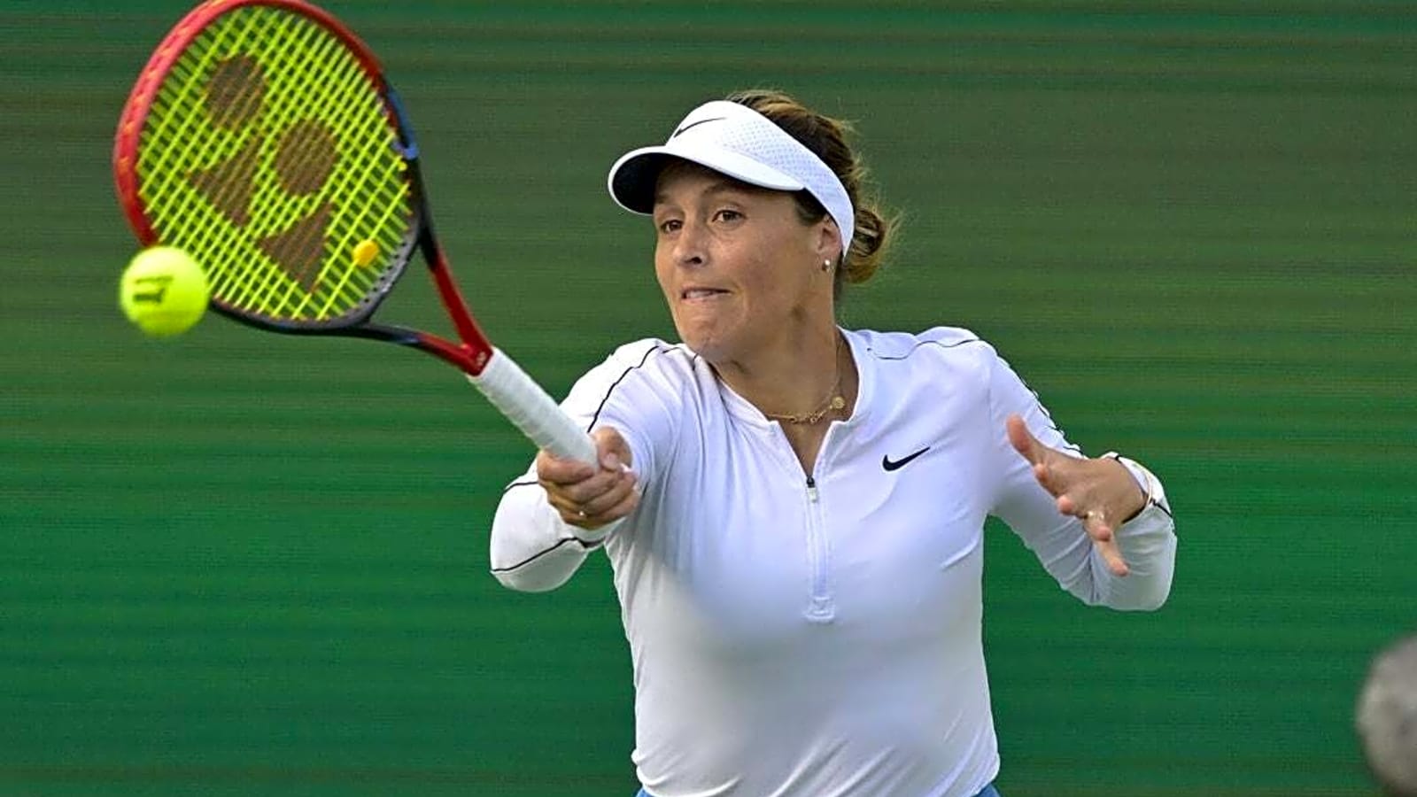 WTA roundup: Tatjana Maria rides serve to title in London