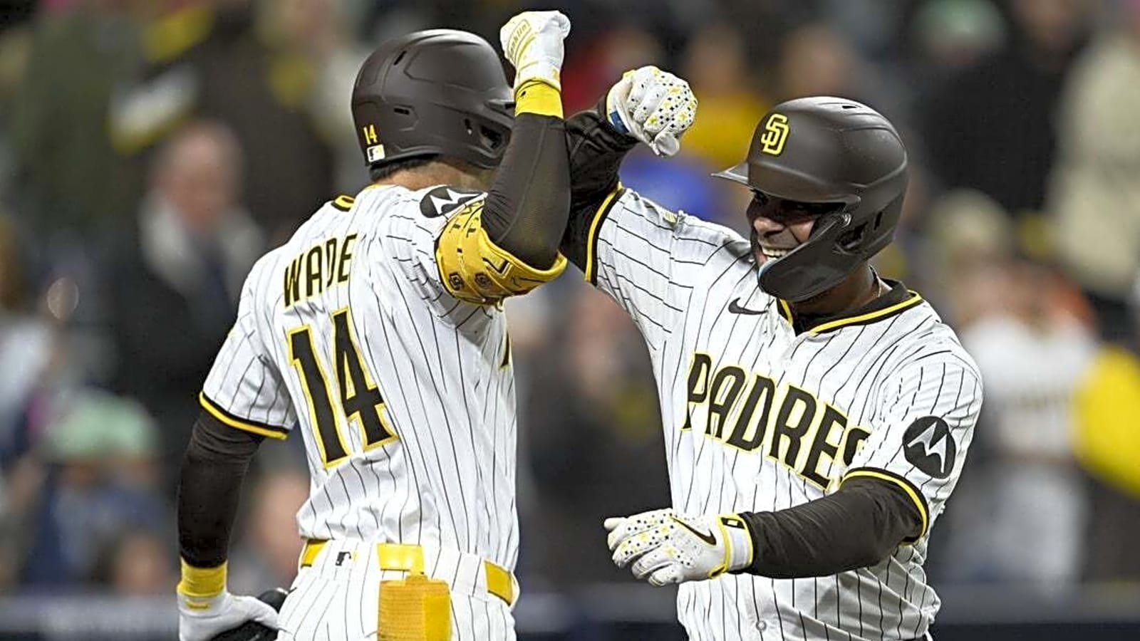 Xander Bogaerts helps end skid as Padres top Giants