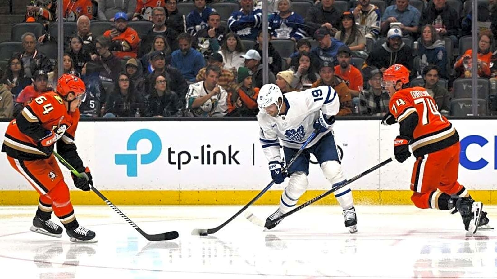 John Tavares nets OT winner as Maple Leafs down Ducks