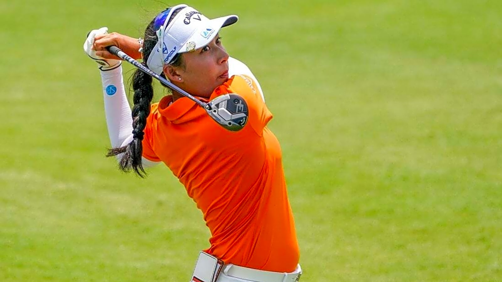 Jeeno Thitikul grabs first-round lead at Women&#39;s PGA