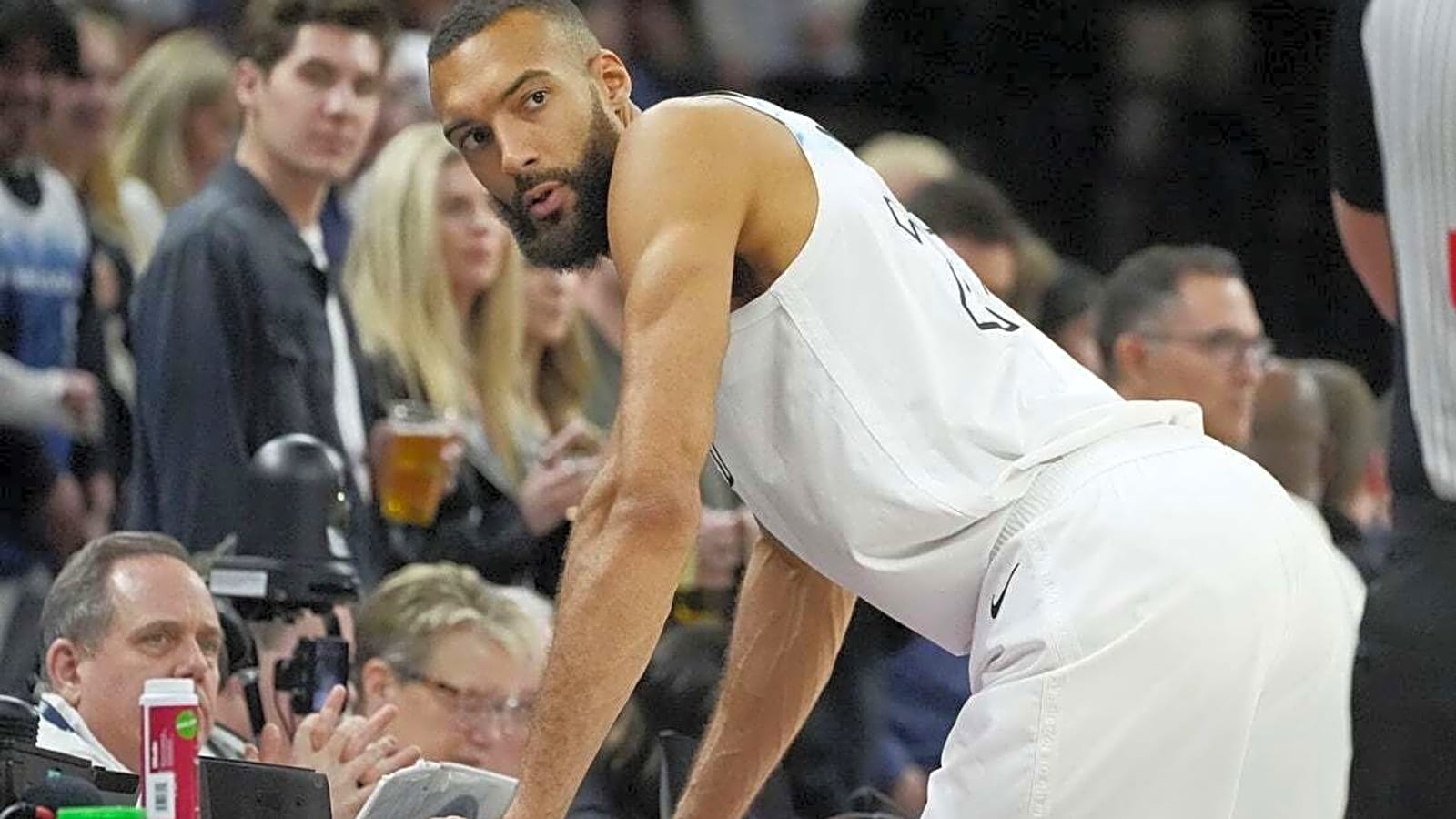 Rudy Gobert&#39;s career-high-tying 35 points lead Wolves past Nets
