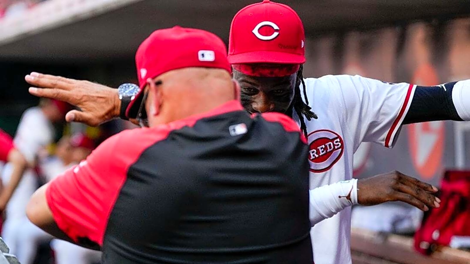 Elly De La Cruz (HR, 3 RBIs) powers Reds past Yankees