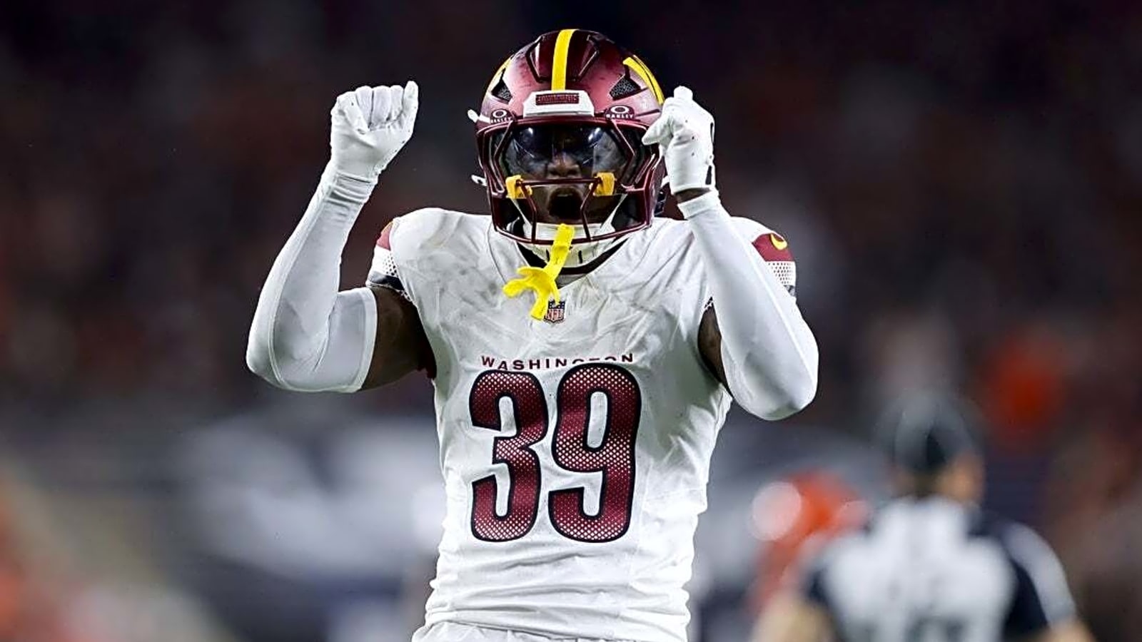 Report: Commanders sign S Jeremy Reaves to extension