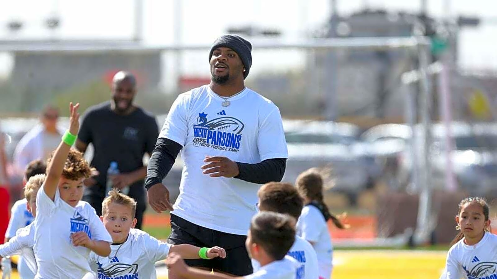 Cowboys: Micah Parsons to &#39;participate&#39; in camp with contract unsettled