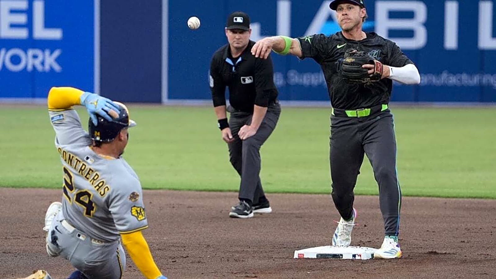 Rays end home skid with 4-3 win over Brewers