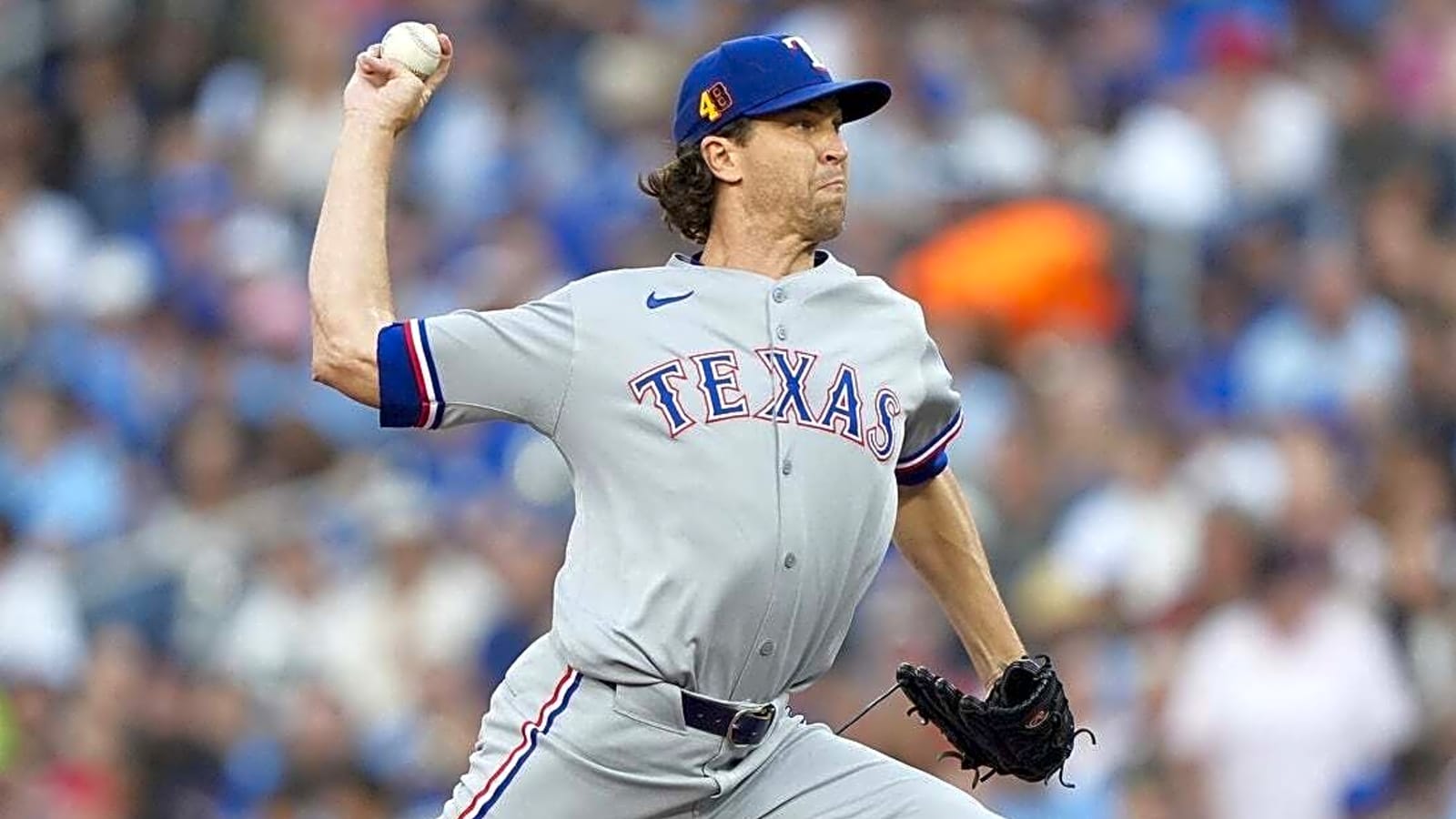 Ex-Mets ace Jacob deGrom leads Rangers into Queens
