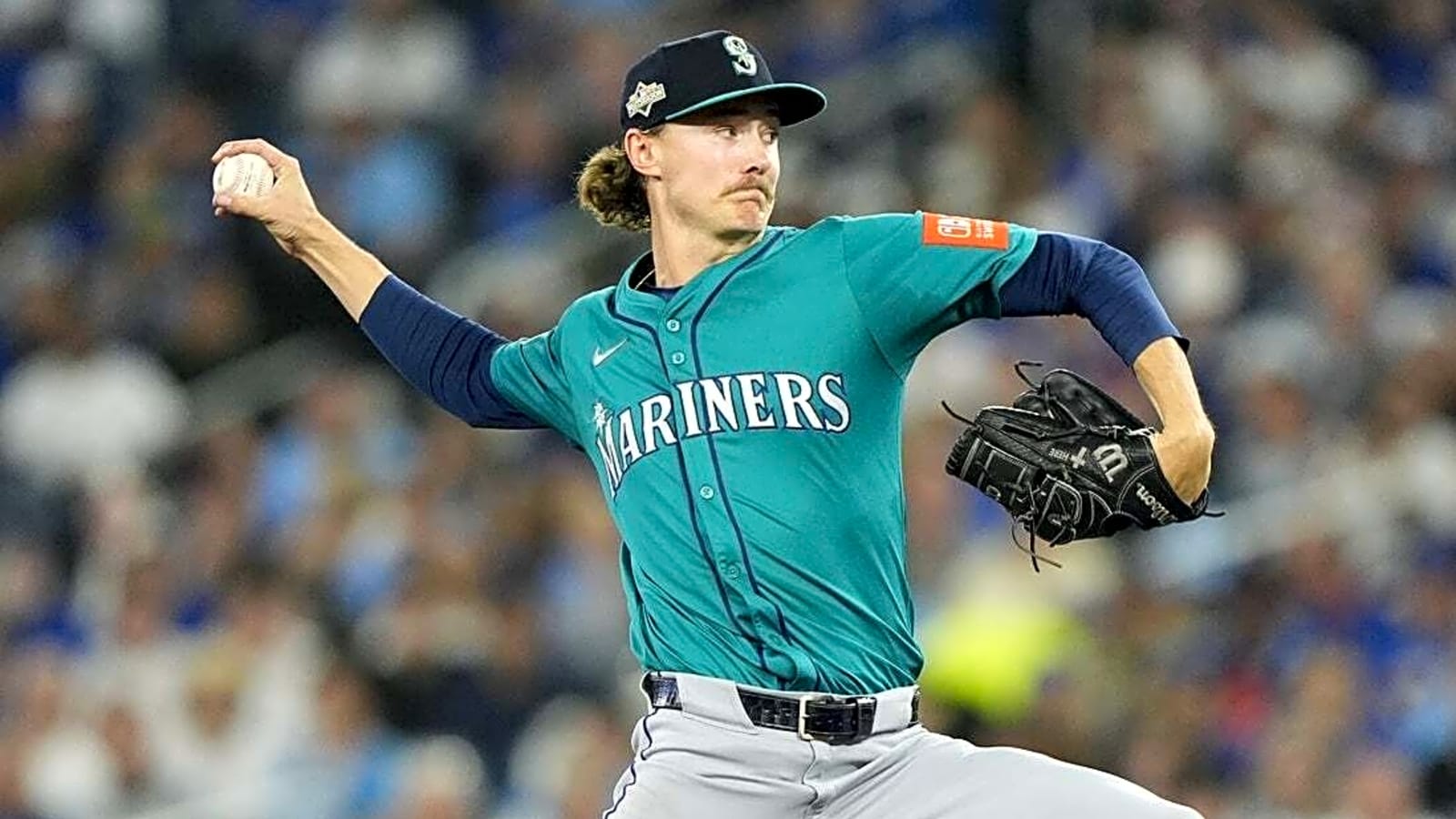 Mariners quiet Blue Jays&#39; bats, take ALCS Game 1