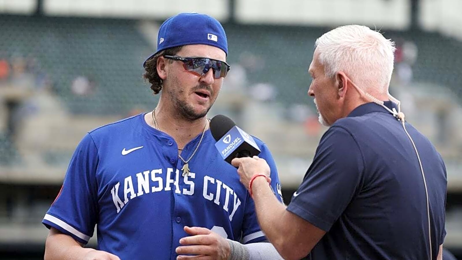 Royals look to ride offensive outburst into clash vs. White Sox