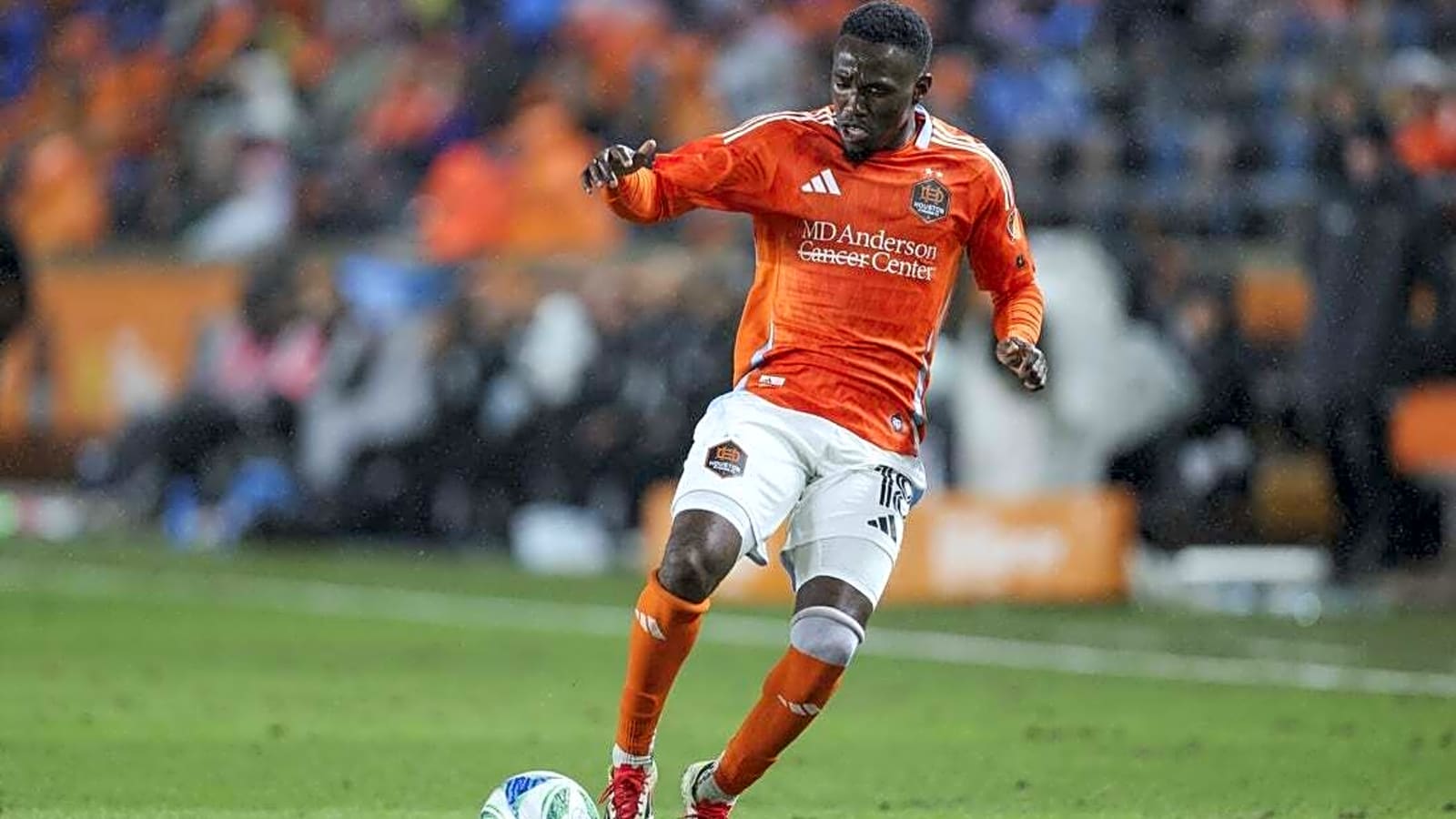 Dynamo reacquire F Aliyu Ibrahim from Crew