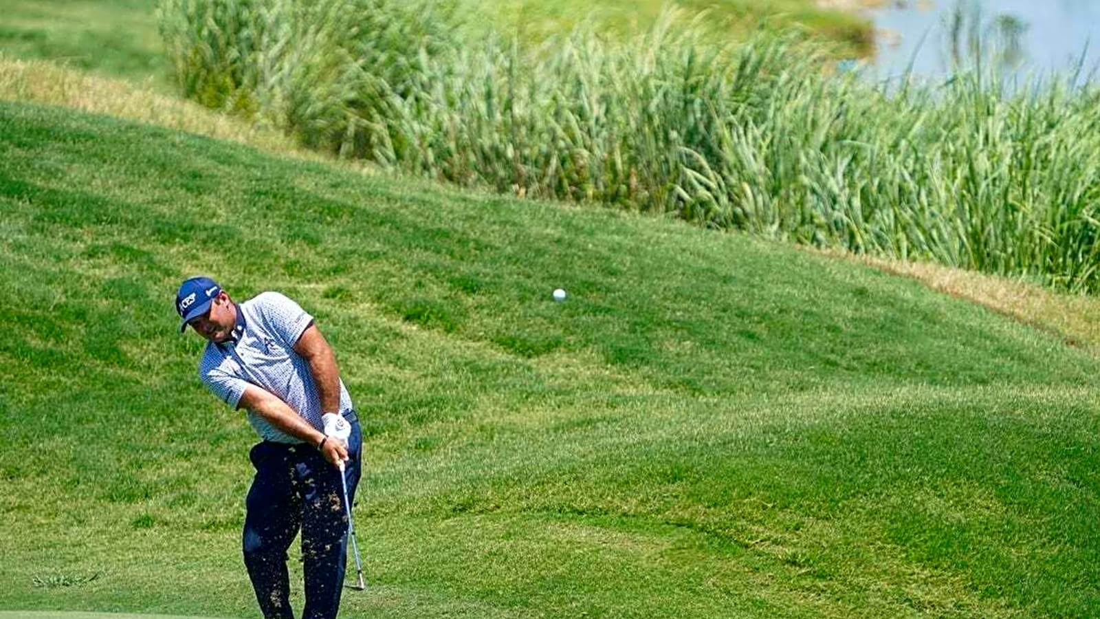 Patrick Reed, Harold Varner III share lead at LIV Golf Dallas