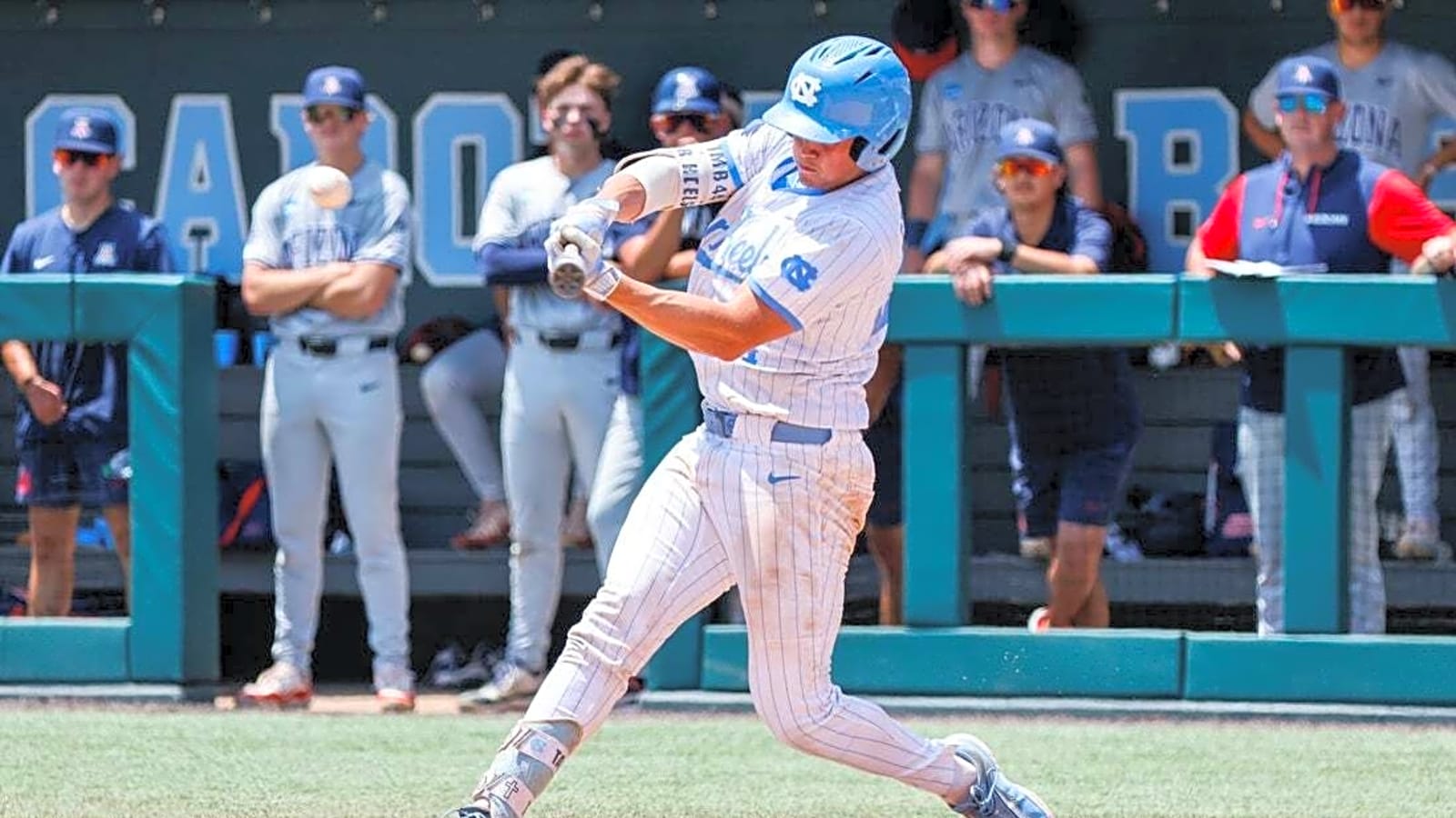 Super regionals roundup: North Carolina produces fireworks in 18-2 win