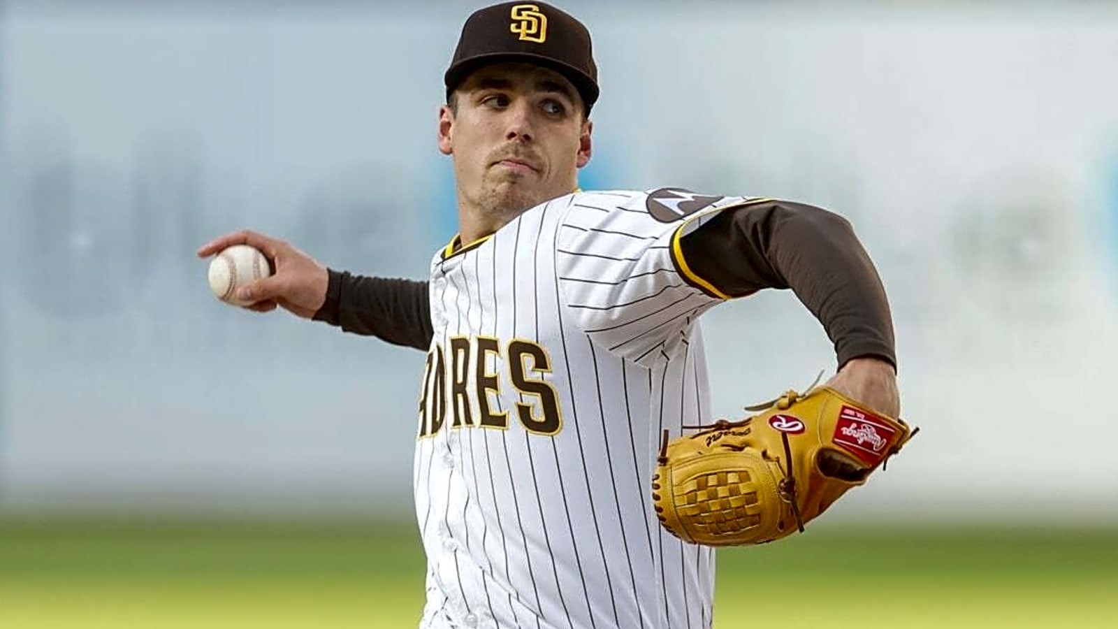 Padres option RHP Ryan Bergert to give bullpen a boost