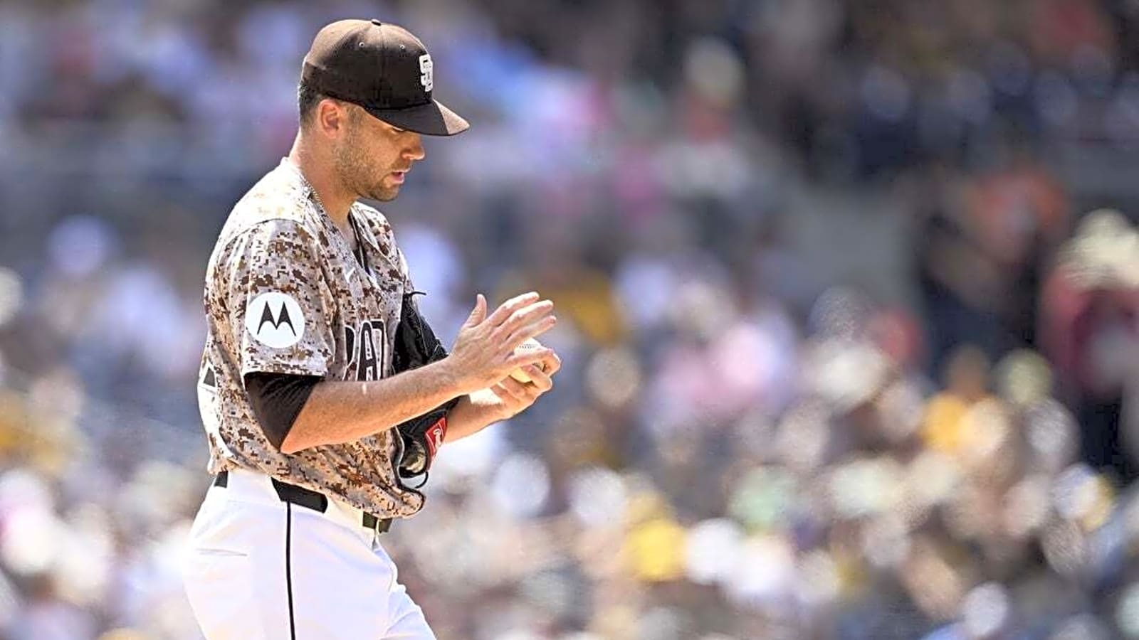 Cubs acquire LHP Tom Cosgrove from Padres for cash