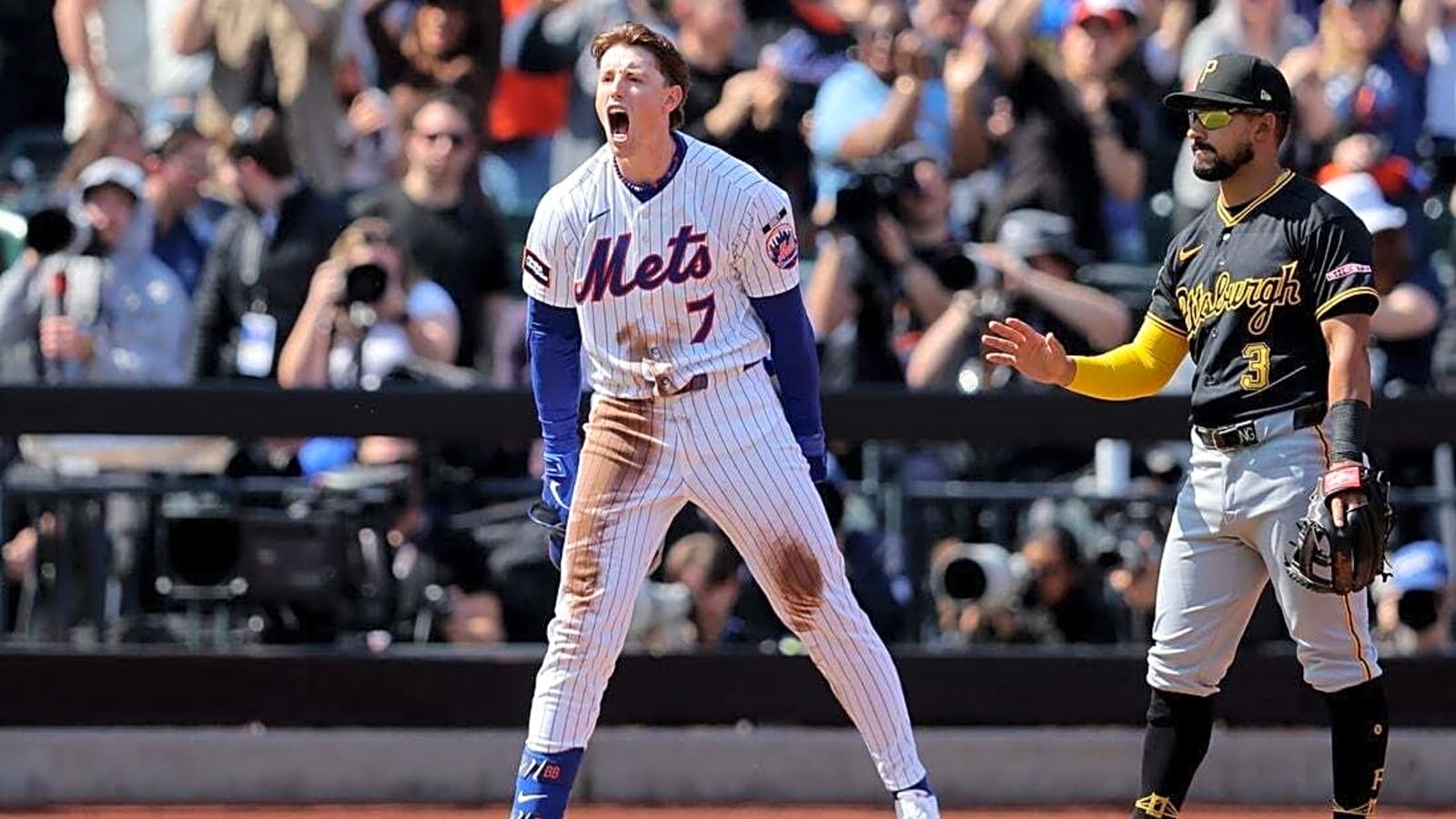 Mets torch Paul Skenes, beat Pirates in opener