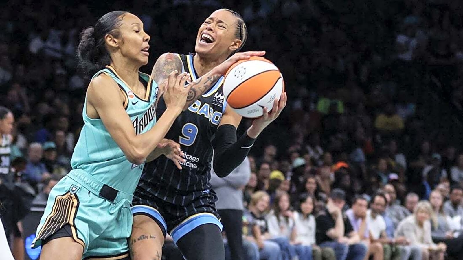 Liberty get back into scoring mode, clinch season series vs. Sky