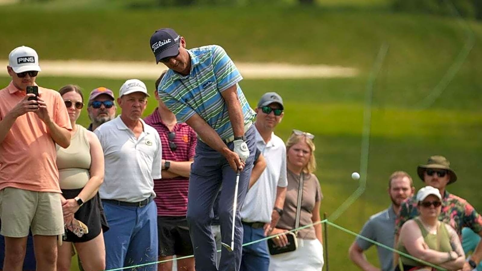 Mike Weir, Cameron Percy carve up Pebble Beach in opening round