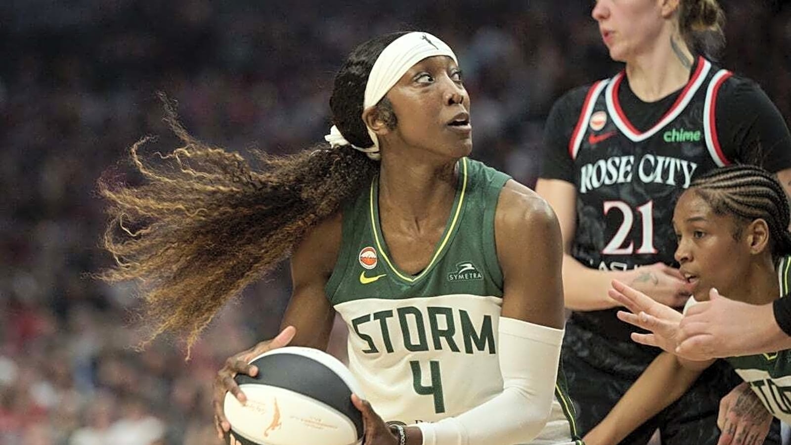 Storm rookie G Flau'jae Johnson signs with Unrivaled