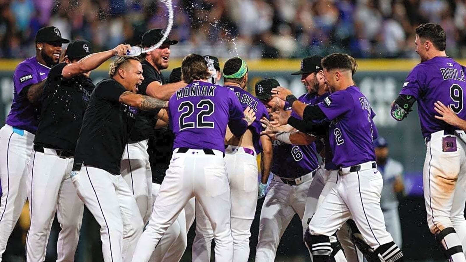 MLB roundup: Rockies earn walk-off win over Dodgers