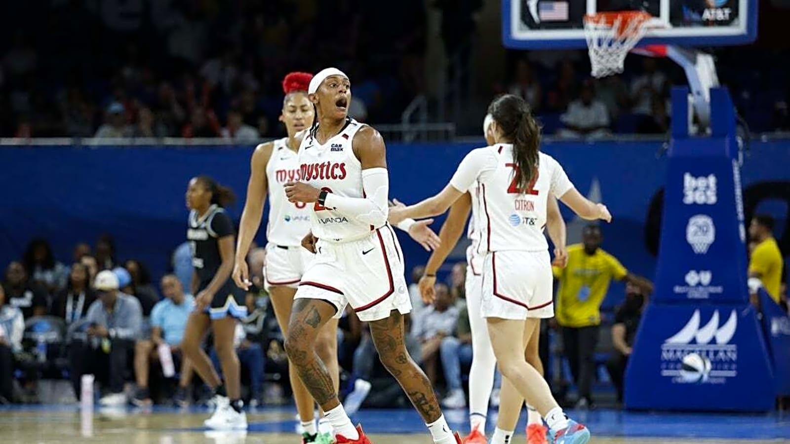 Brittney Sykes guides Mystics&#39; comeback win over Sky