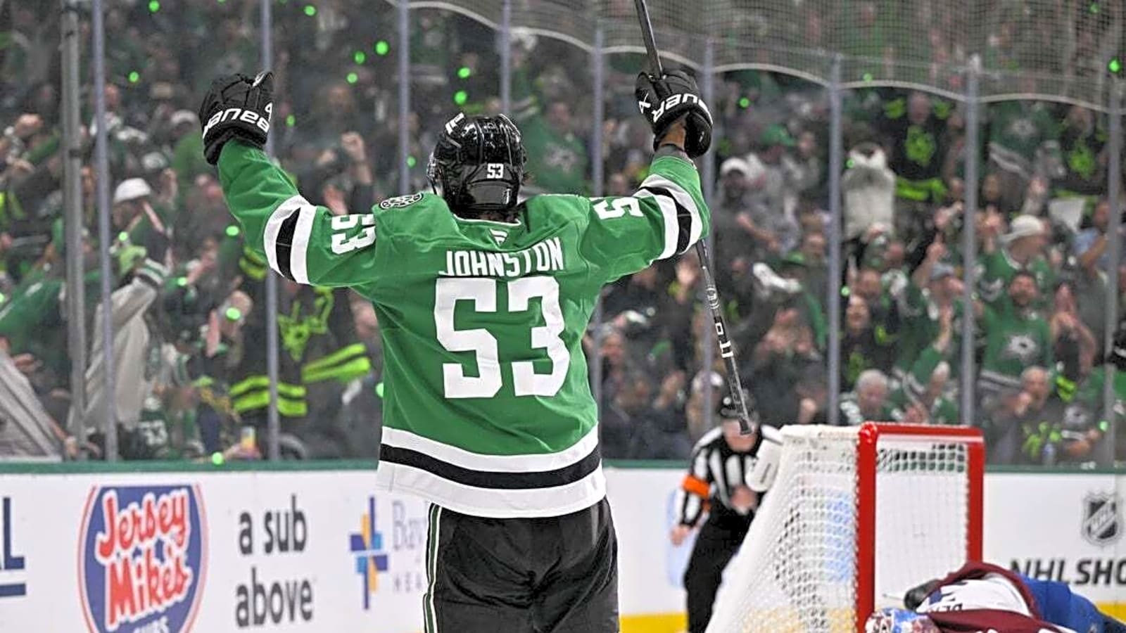 Stars pull away, grab 3-2 series edge on Avalanche