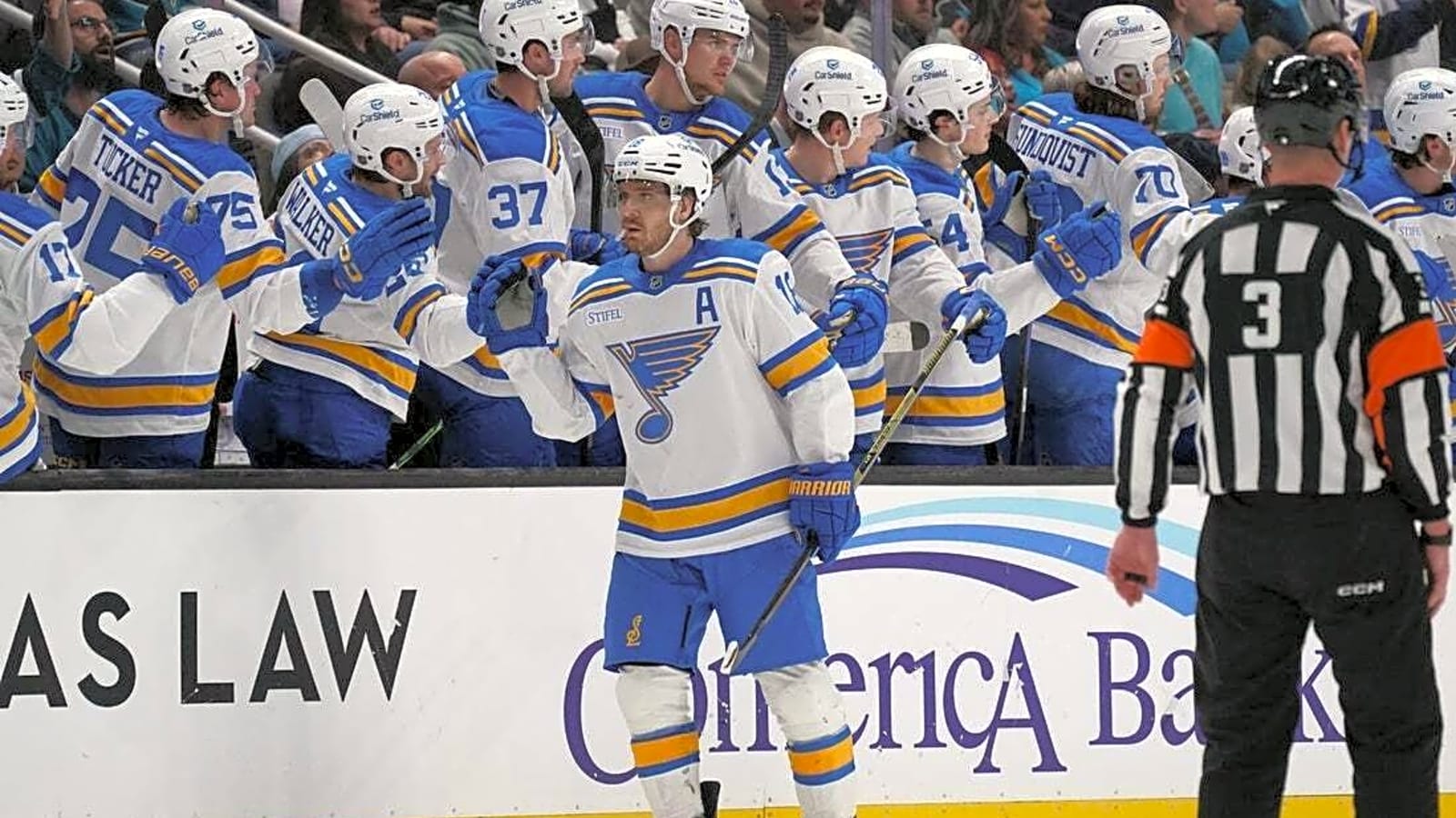 Blues eye 4th straight win, visit Pacific-leading Ducks