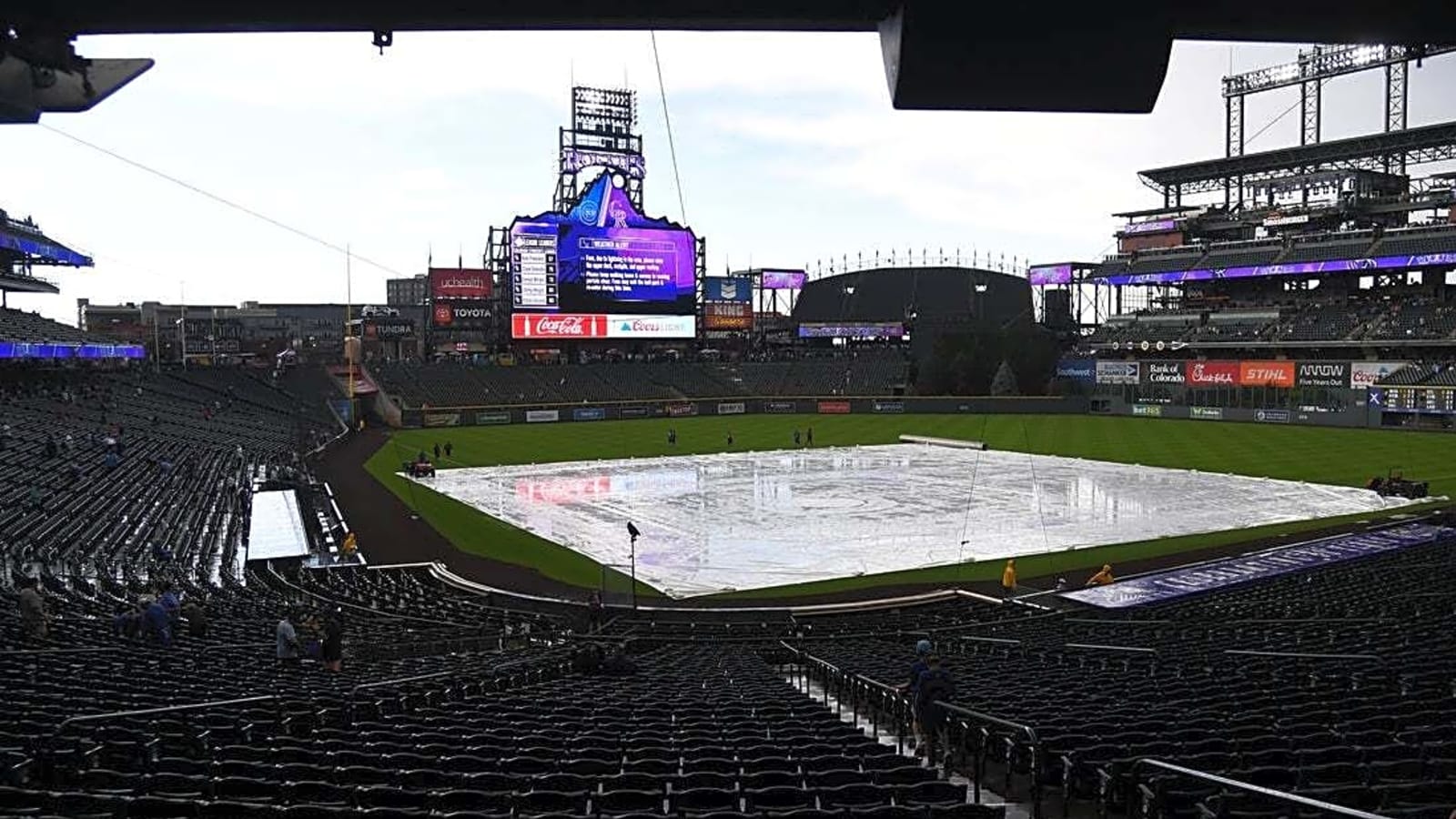 Mets-Rockies game postponed with snow in forecast
