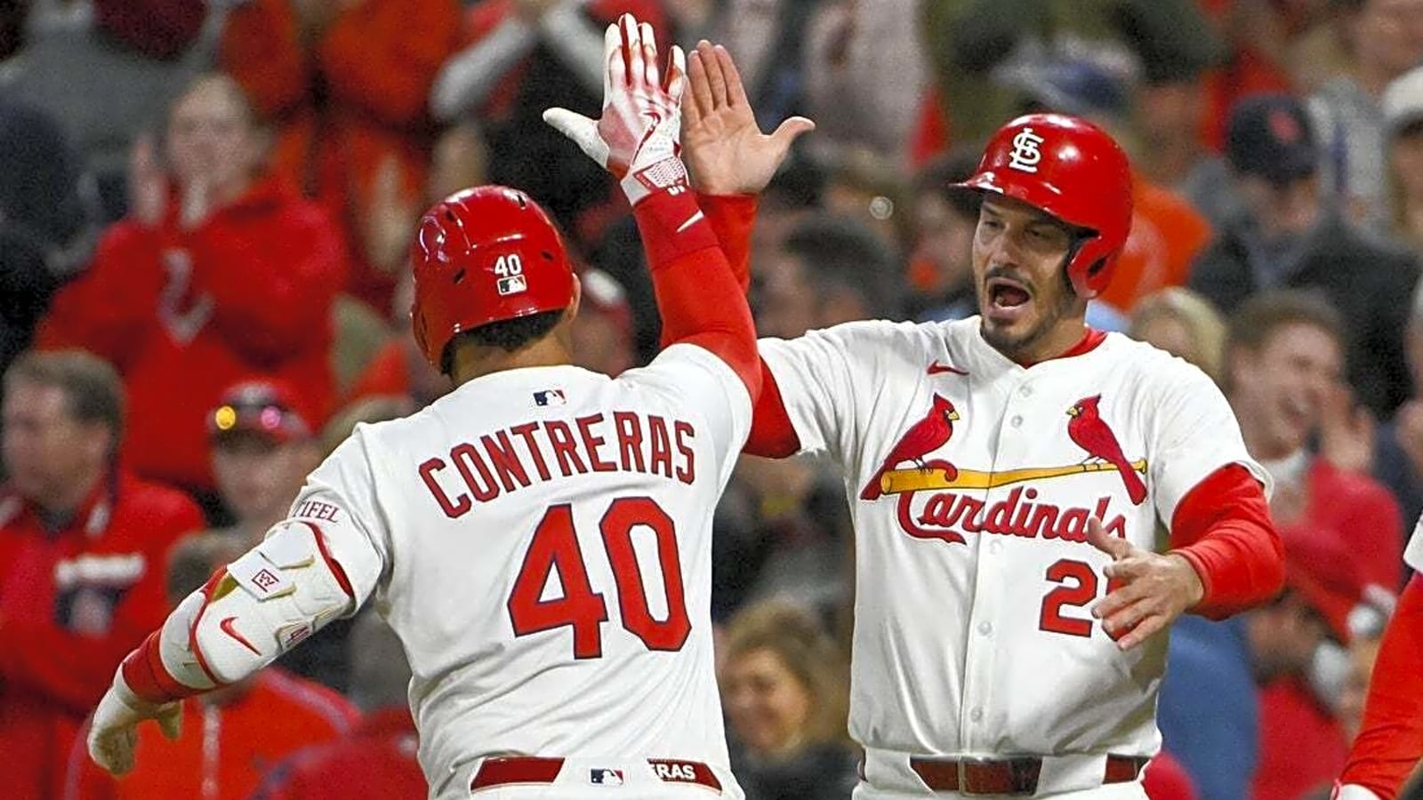 Willson Contreras powers Cards&#39; comeback past Pirates