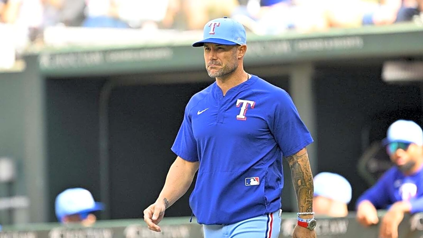 Rangers, Mariners each licking wounds entering early-season series