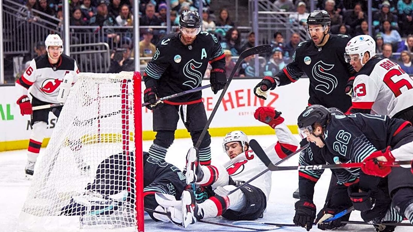 Three-goal third period propels Kraken past Devils