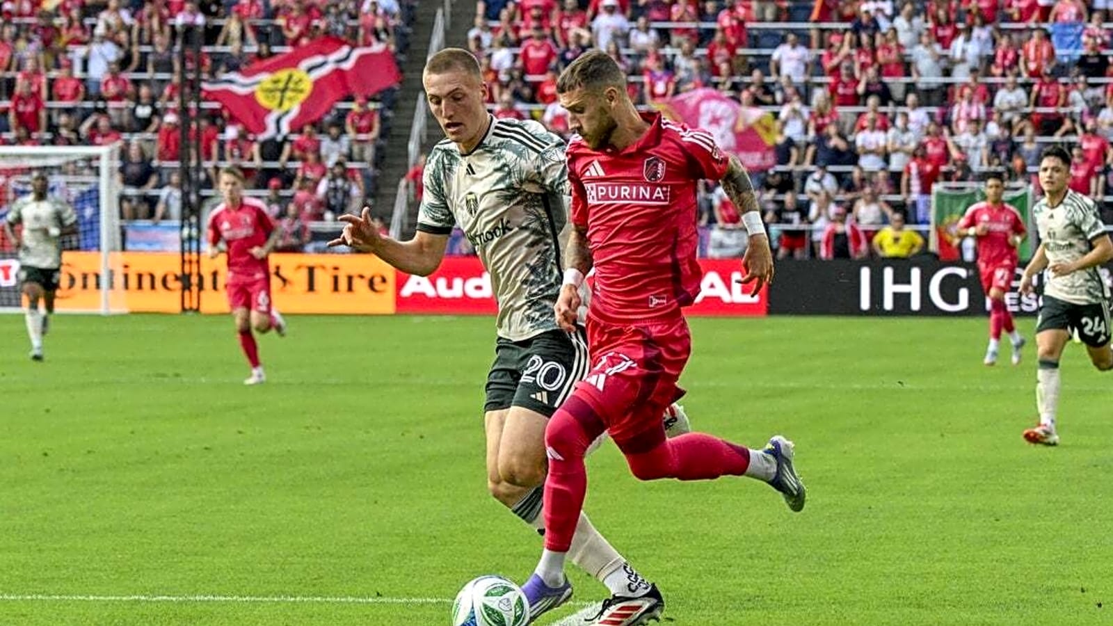 Marcel Hartel's two goals lift St. Louis past Portland for rare victory