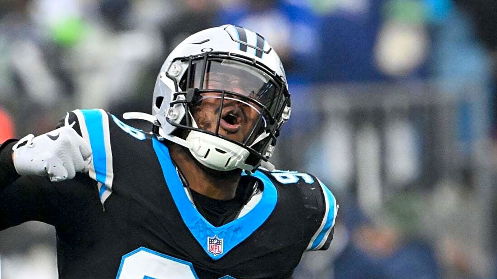 Lions add edge rusher D.J. Wonnum