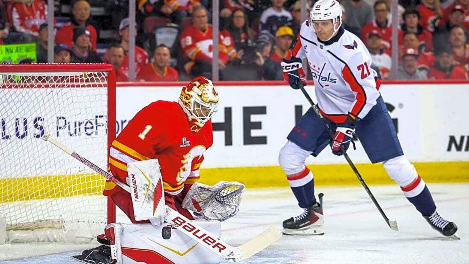 Aliaksei Protas' goal breaks tie, lifts Capitals past Flames