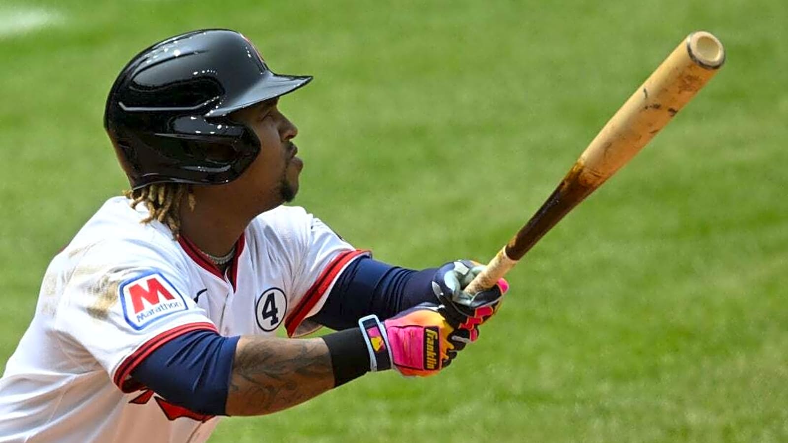 Gavin Williams&#39; gem guides Guardians past Angels