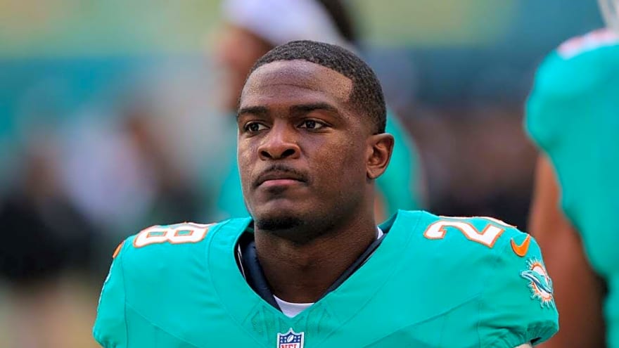 Report: Dolphins' purge won't include RB De'Von Achane