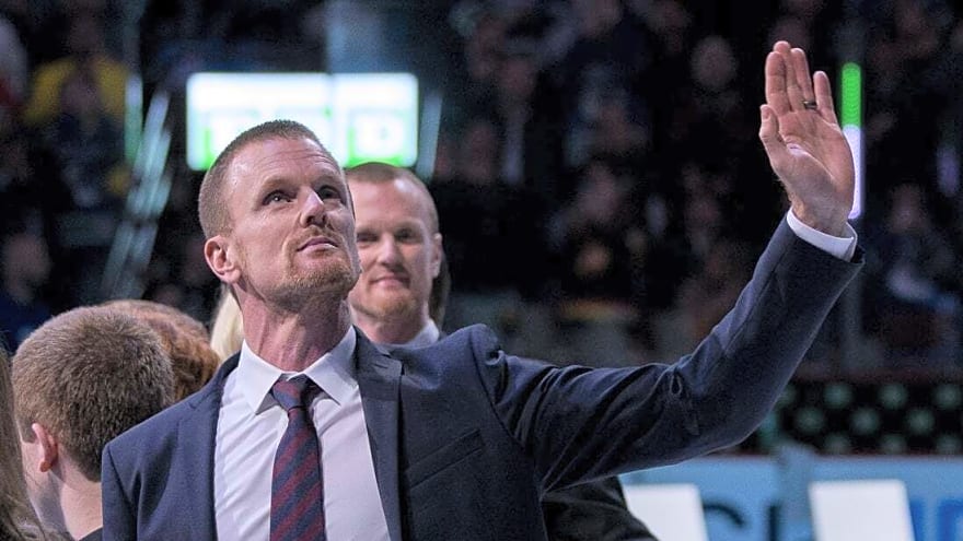 Reports: Canucks promote Ryan Johnson to GM, Sedin brothers to co-presidents
