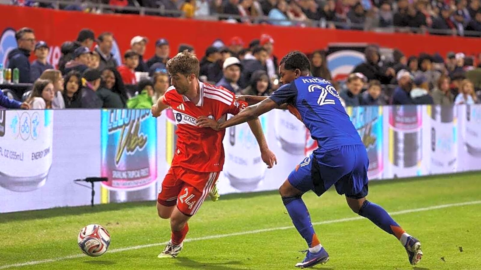 Evander's hat trick, late PK winner give Cincinnati win over Chicago