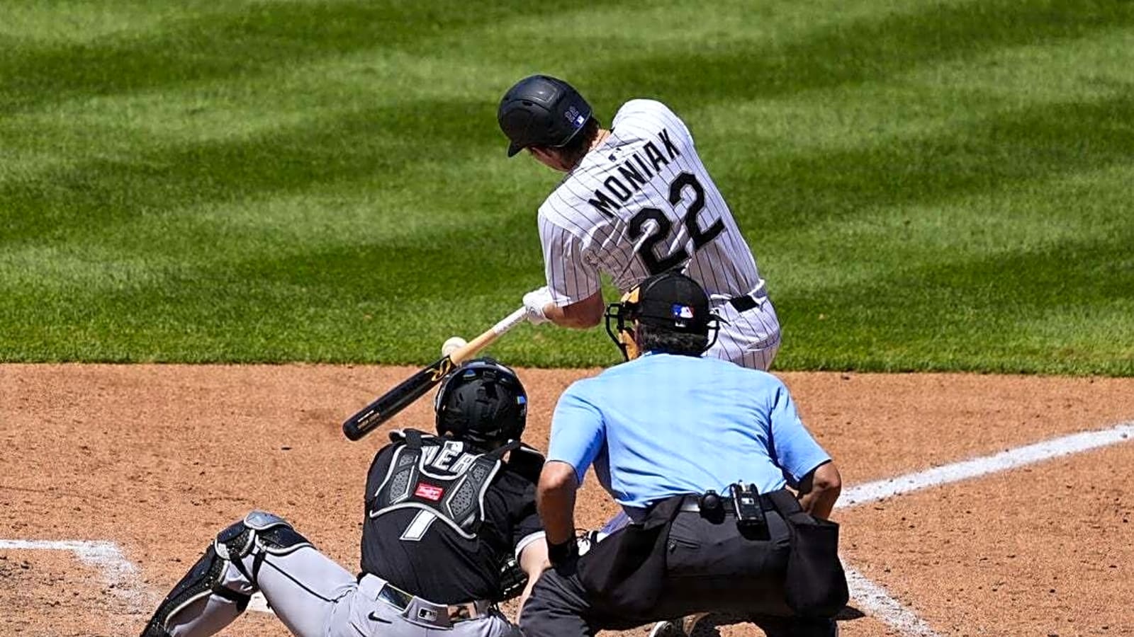 Mickey Moniak leads Rockies past White Sox