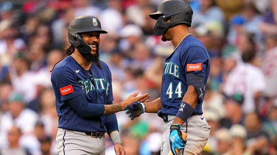 J.P. Crawford helps Mariners sail past Red Sox