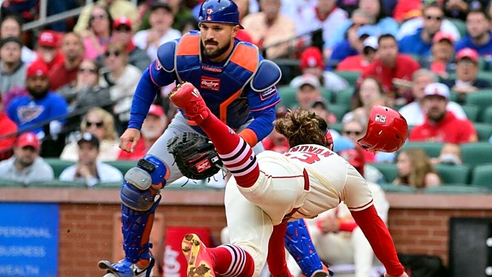 Cards hold off Mets 6-5 to take first game of doubleheader