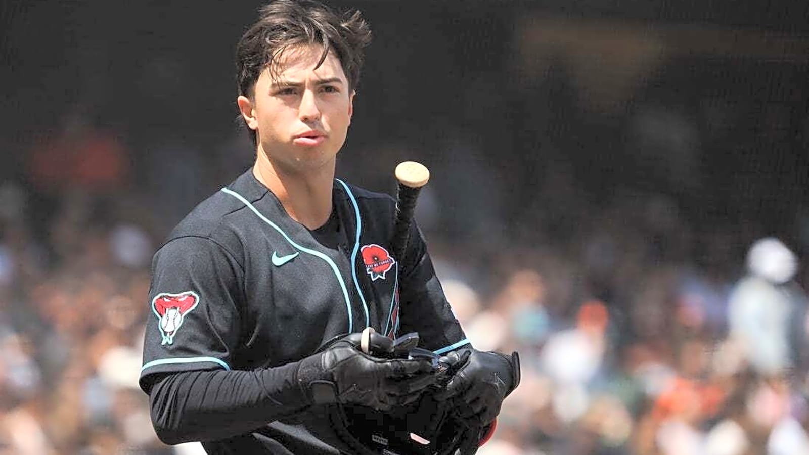 Rookies in focus as Giants, Diamondbacks clash