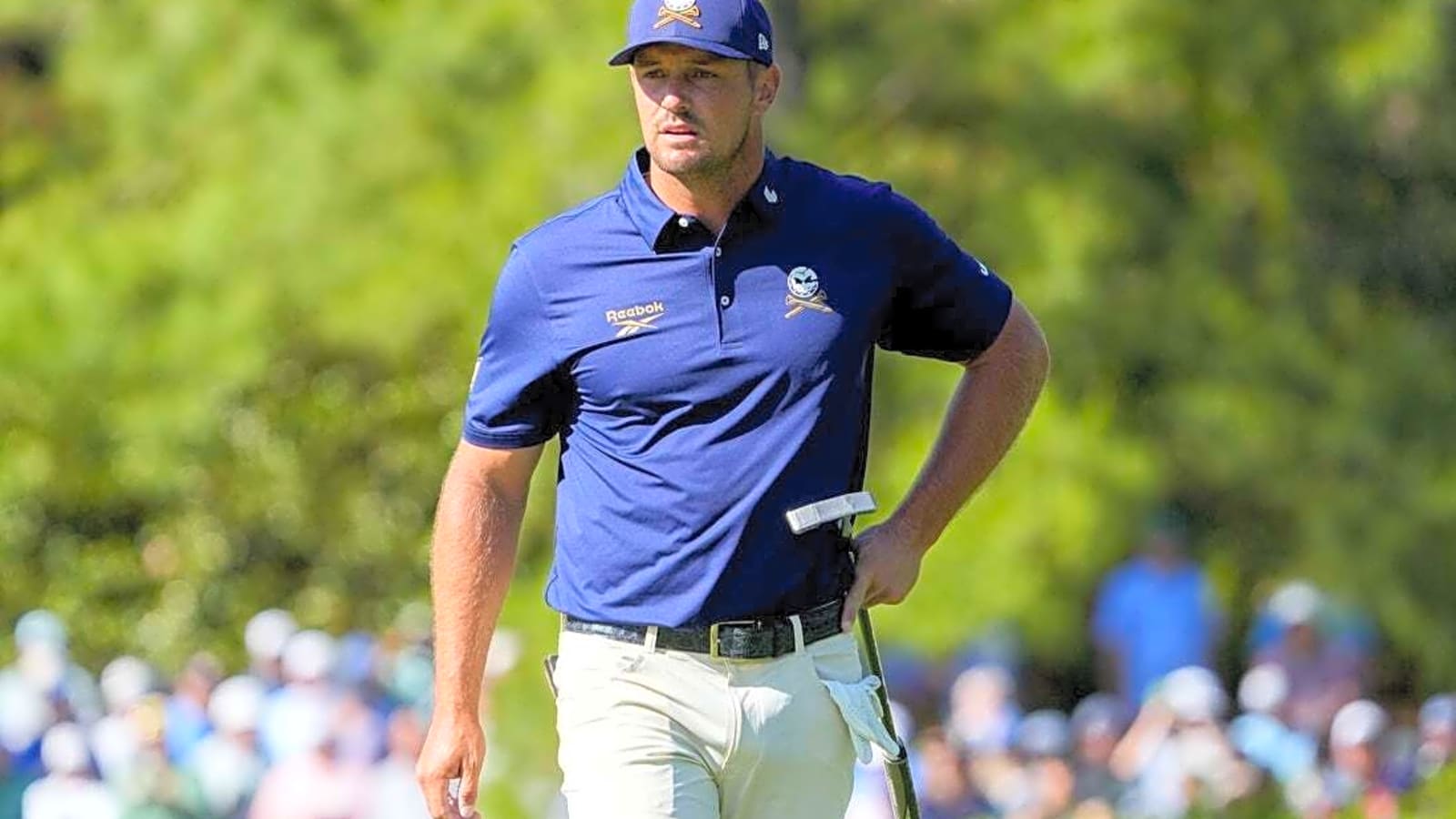Bryson DeChambeau bombs his way to lead at LIV Golf Mexico City