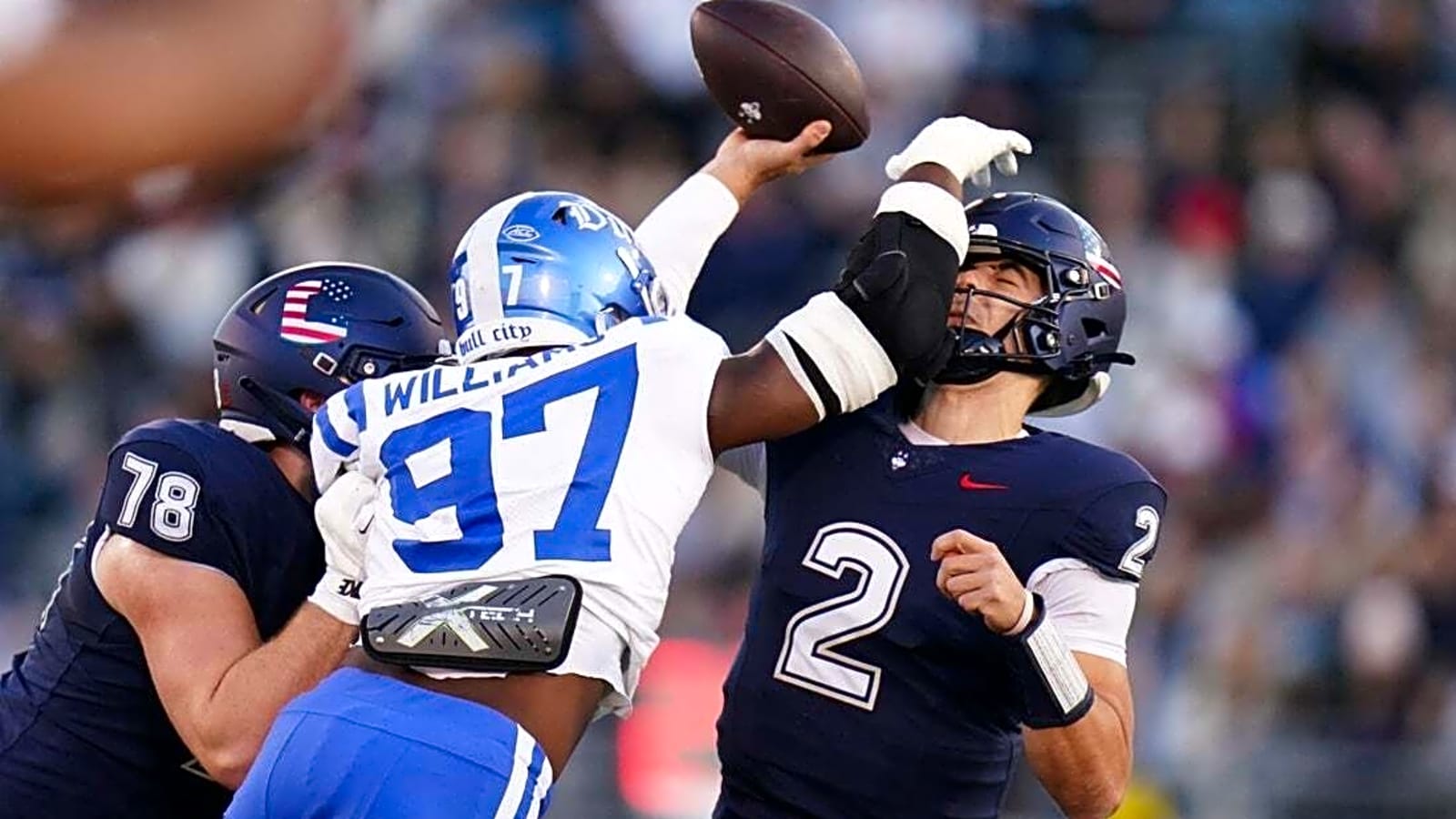 Joe Fagnano aerial attack powers UConn over Duke